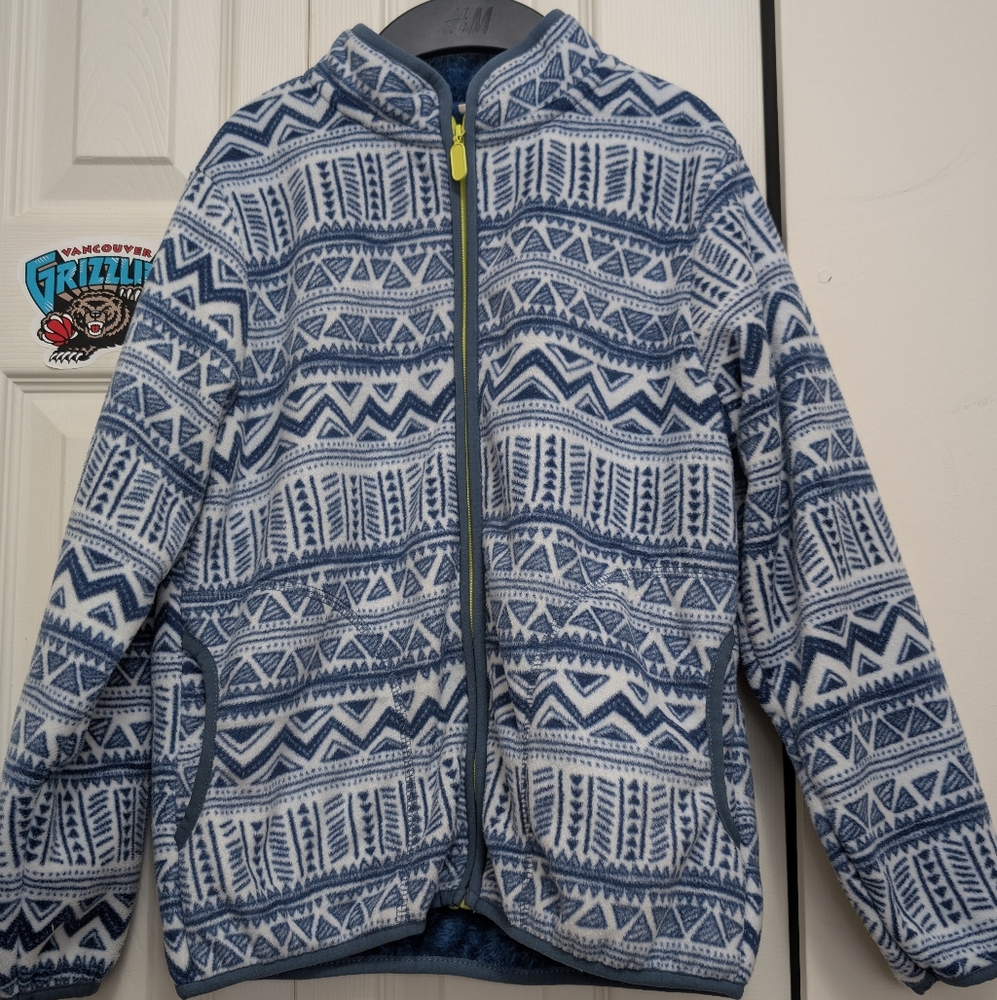 Boy's Blue and White Patterned Fleece Jacket/ Sweater